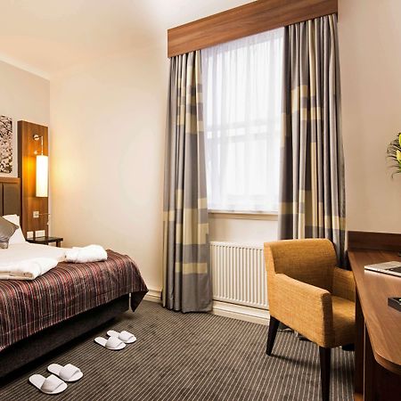 เมอร์เคียว ดาร์ลิงตัน คิงส์ โฮเต็ล Hotel ภายนอก รูปภาพ