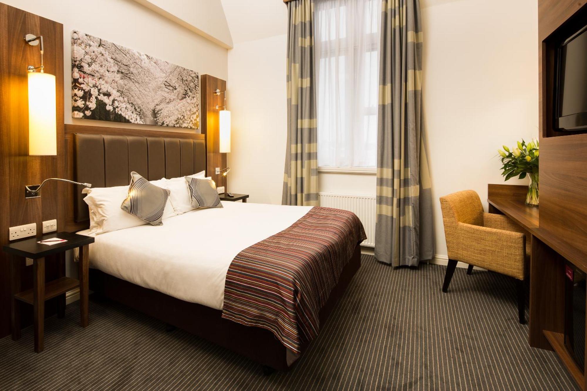 เมอร์เคียว ดาร์ลิงตัน คิงส์ โฮเต็ล Hotel ภายนอก รูปภาพ
