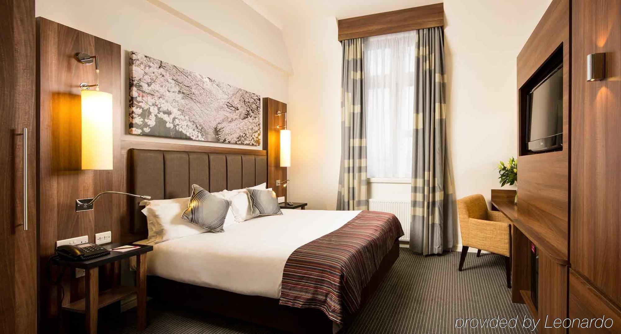 เมอร์เคียว ดาร์ลิงตัน คิงส์ โฮเต็ล Hotel ภายนอก รูปภาพ