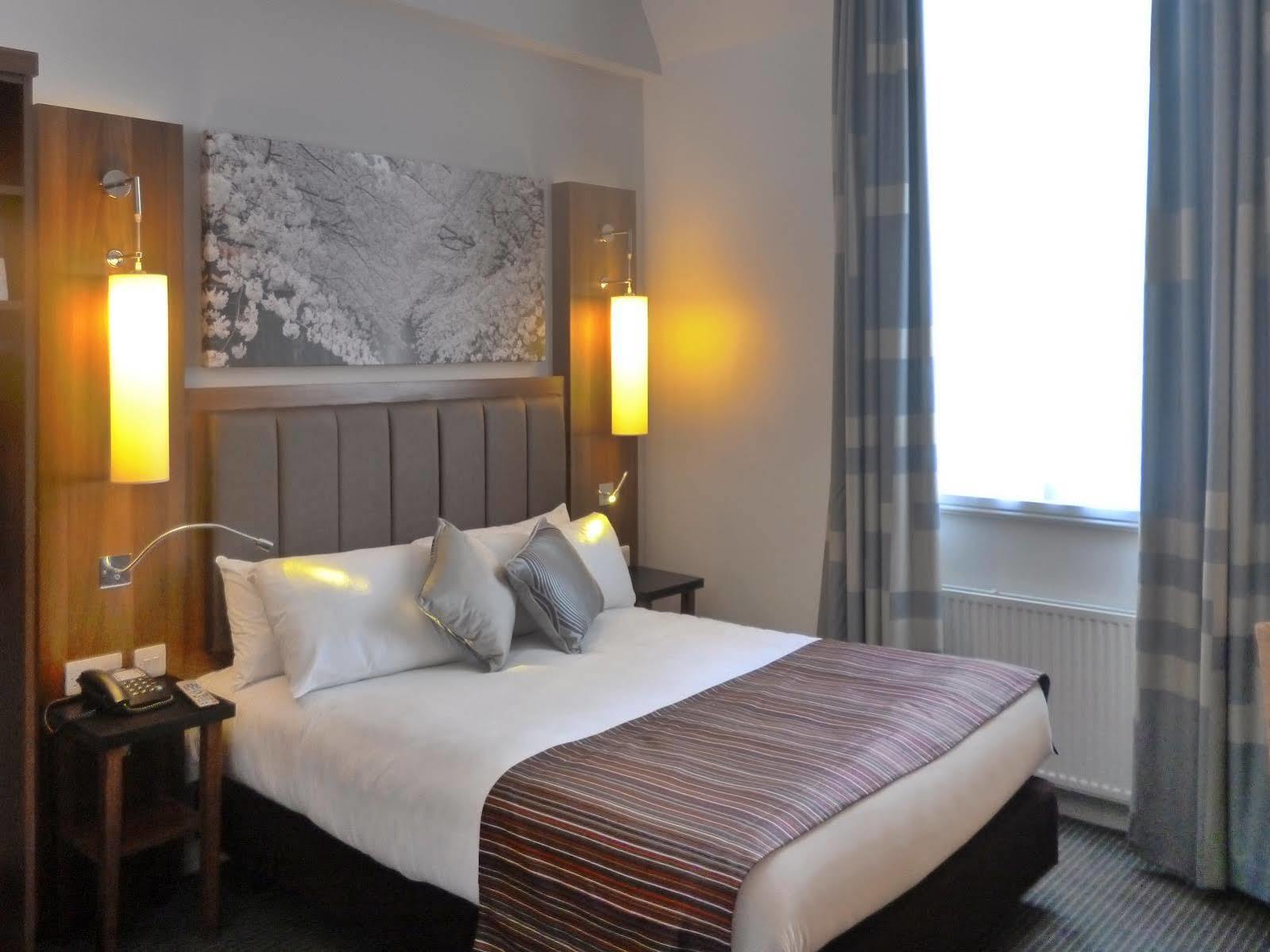 เมอร์เคียว ดาร์ลิงตัน คิงส์ โฮเต็ล Hotel ภายนอก รูปภาพ